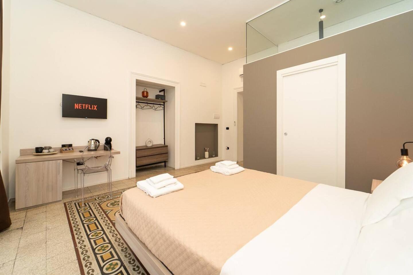 La Piazza Suite Neapel Exterior foto